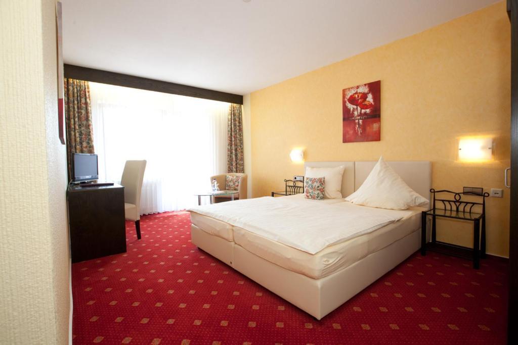 Hotel Klinkner Emmelshausen Pokoj fotografie